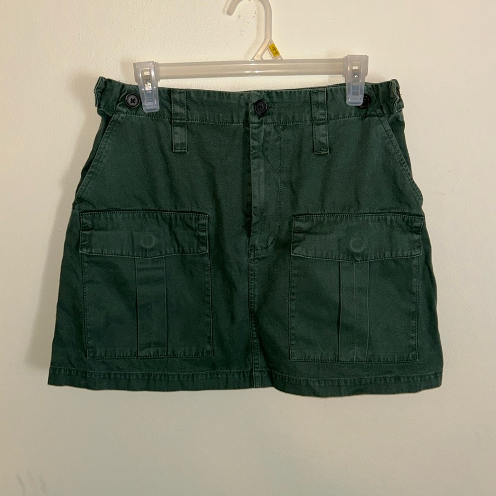 Universal Thread Green Cargo Skirt Utility Style